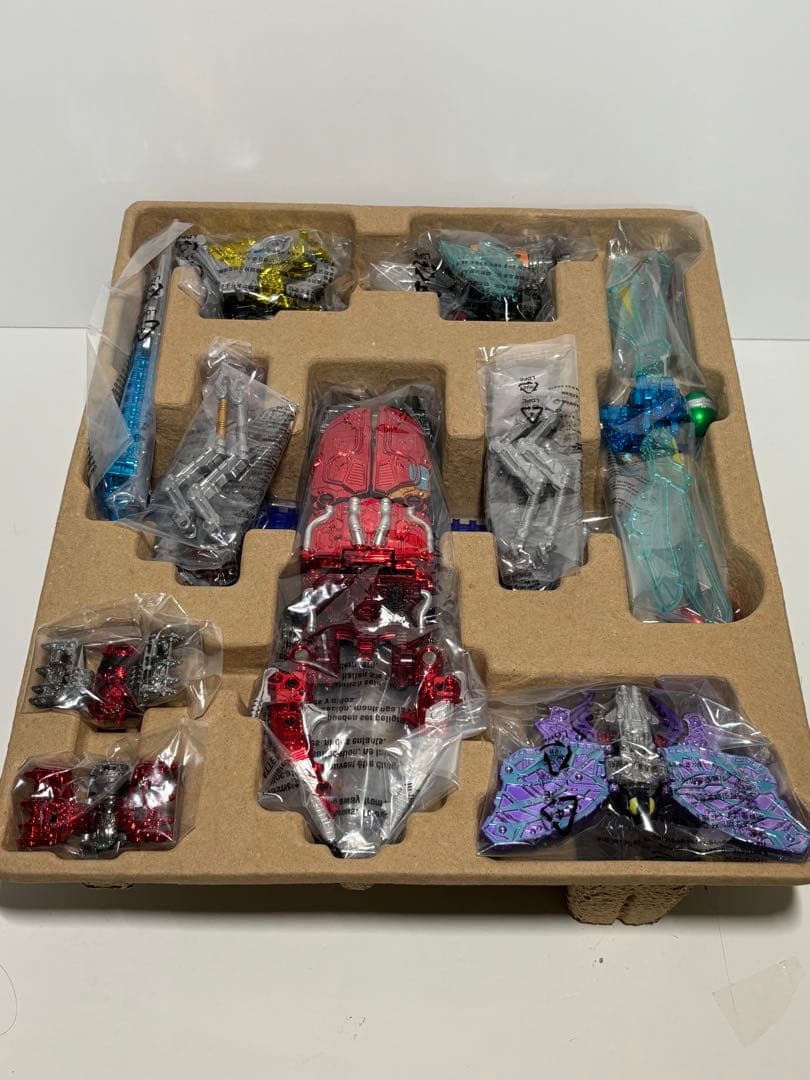 DXキングオージャー(王様級重塗装メッキVer.) 開封品