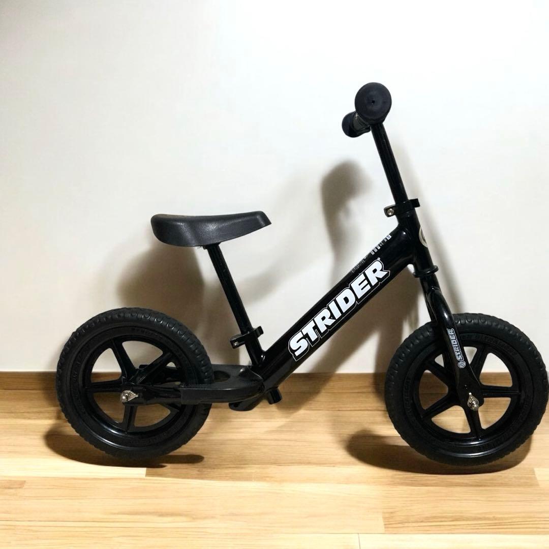 たっちゃんストライダースポーツモデル 12インチブラック正規品 人気カラー