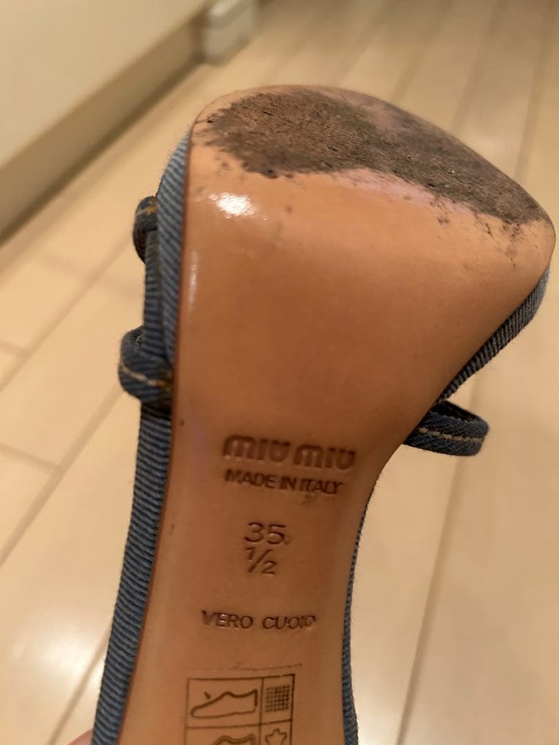 楽一番　MIU MIU デニムブルー フラワー装飾 高ヒールサンダル