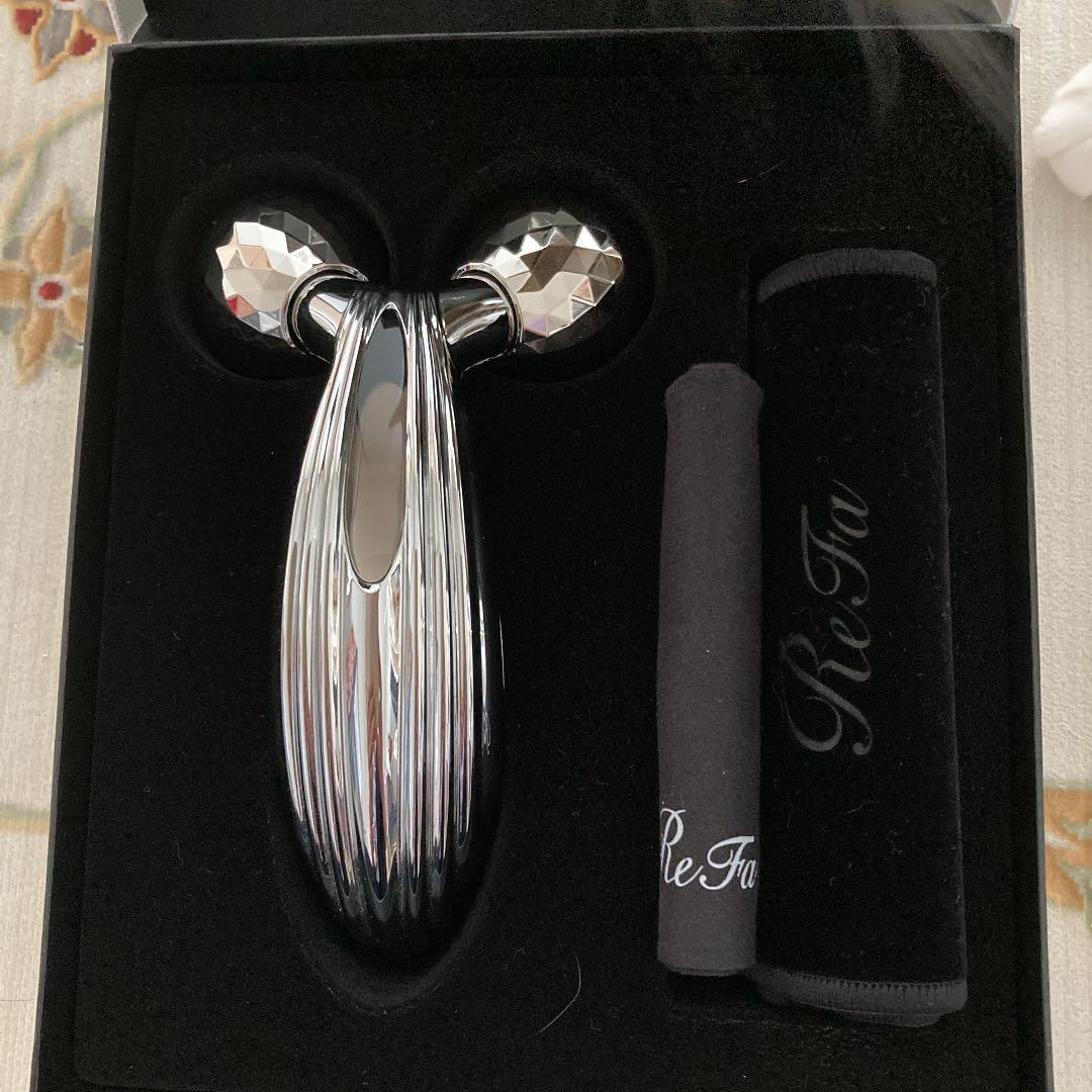 お値下げ致します！　綺麗です！　ReFa CARAT