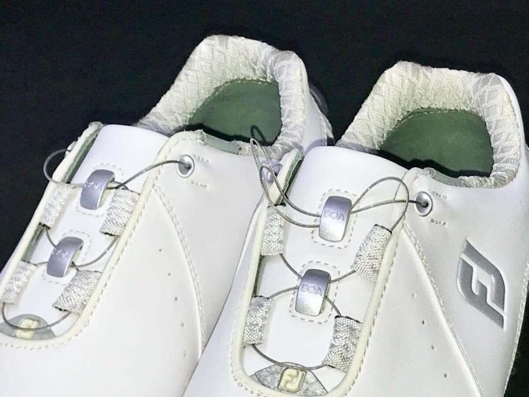 フットジョイ★ゴルフシューズ ダイヤル式 24.5 白×シルバー 99068J