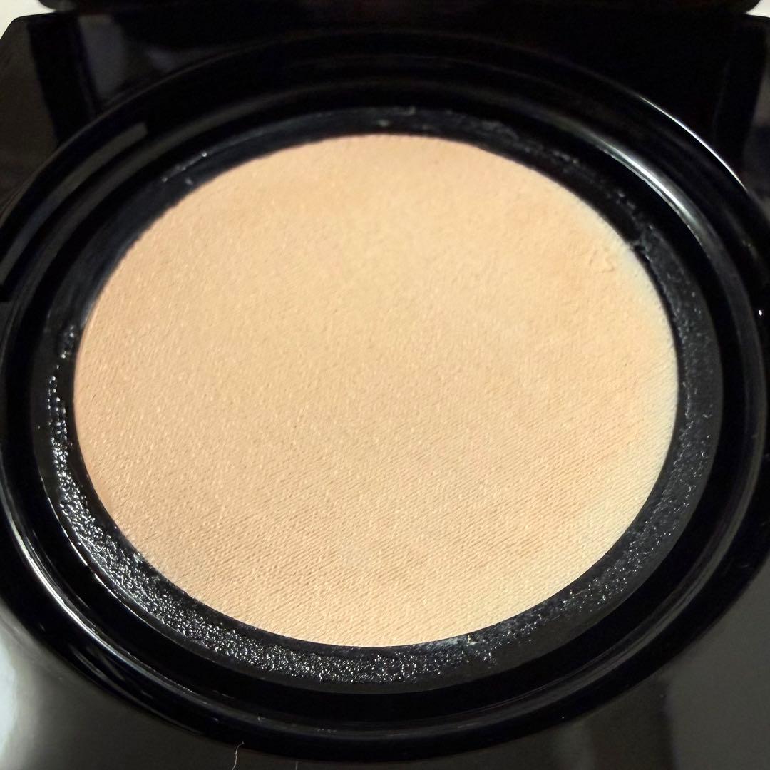 CHANELサブリマージュレサンスドゥタンクッション BD01ファンデ♡シャネル