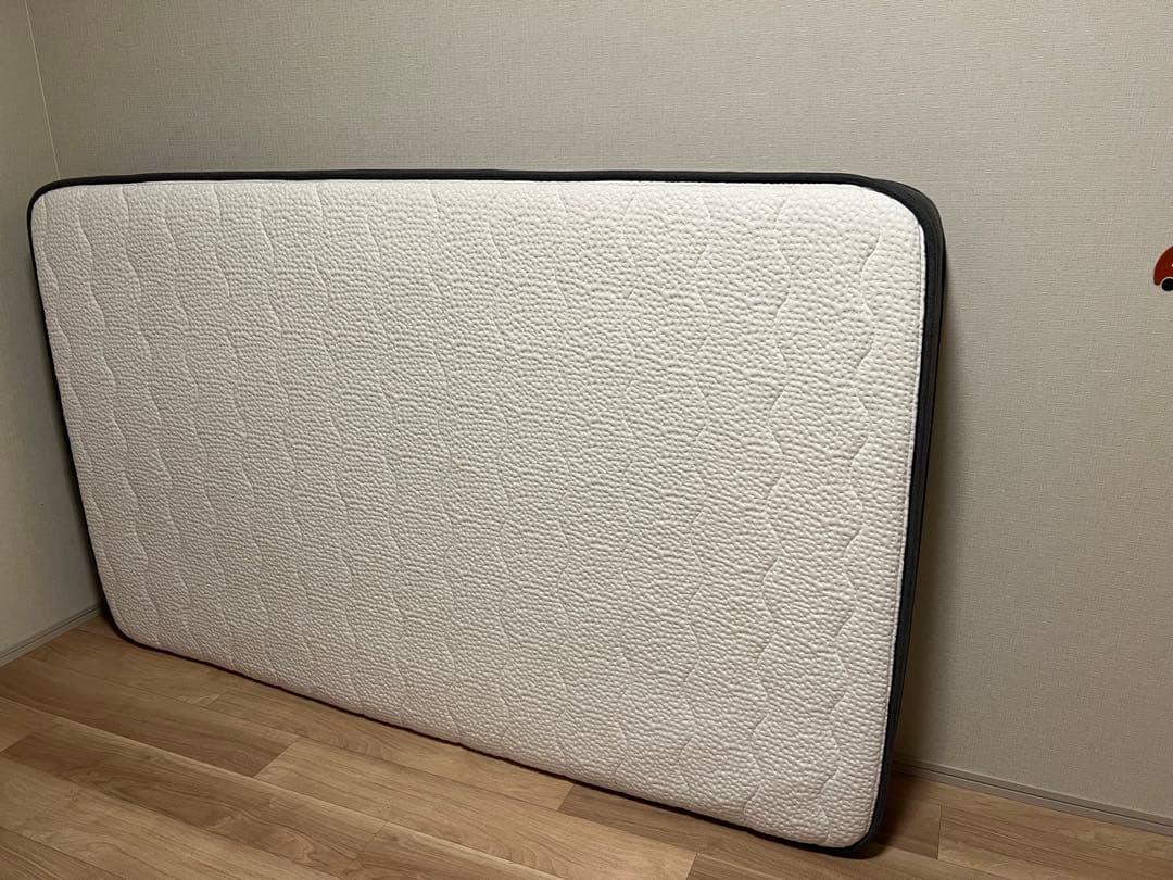 NELL セミダブルマットレス　送料込み