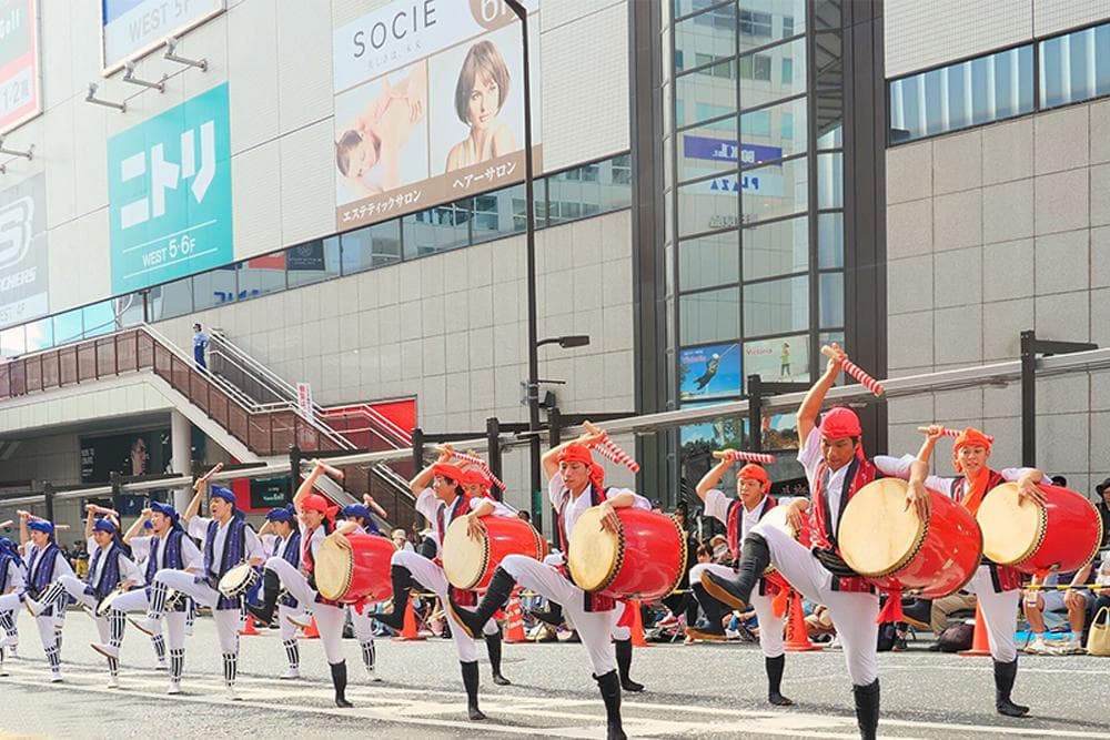 新品未使用(送料無料)9500円　エイサー小太鼓18*20cm撥付き