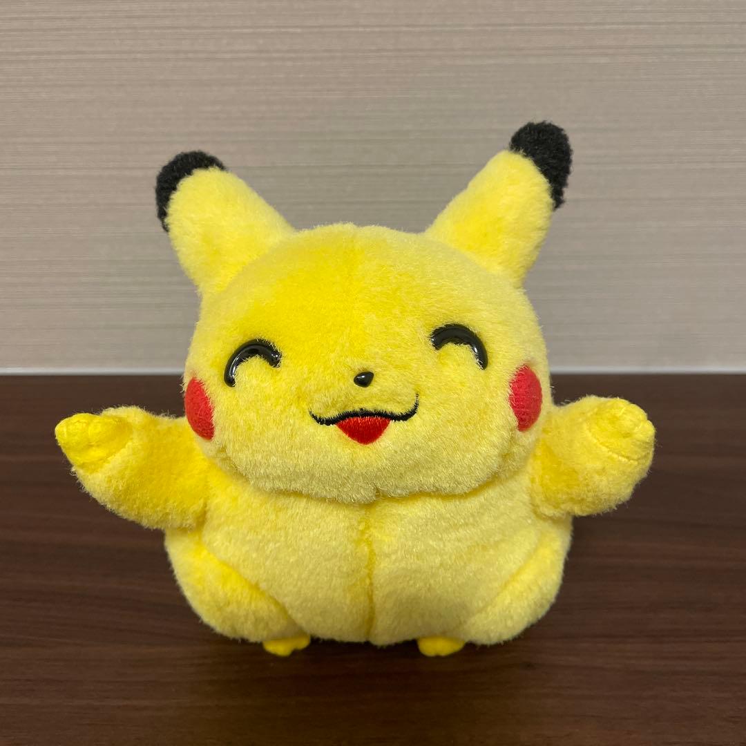 ピカチュウ ぬいぐるみ 初期 TOMY ③