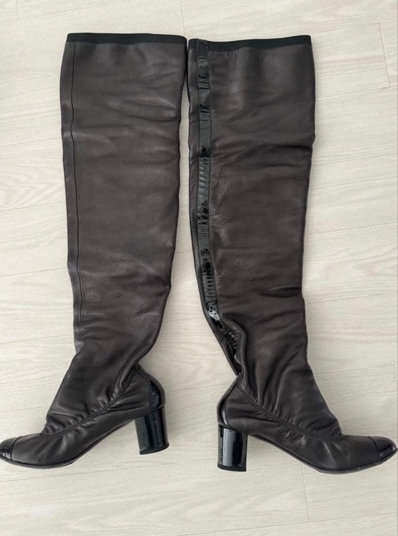 CHANEL 正規販売店購入ニーハイブーツ