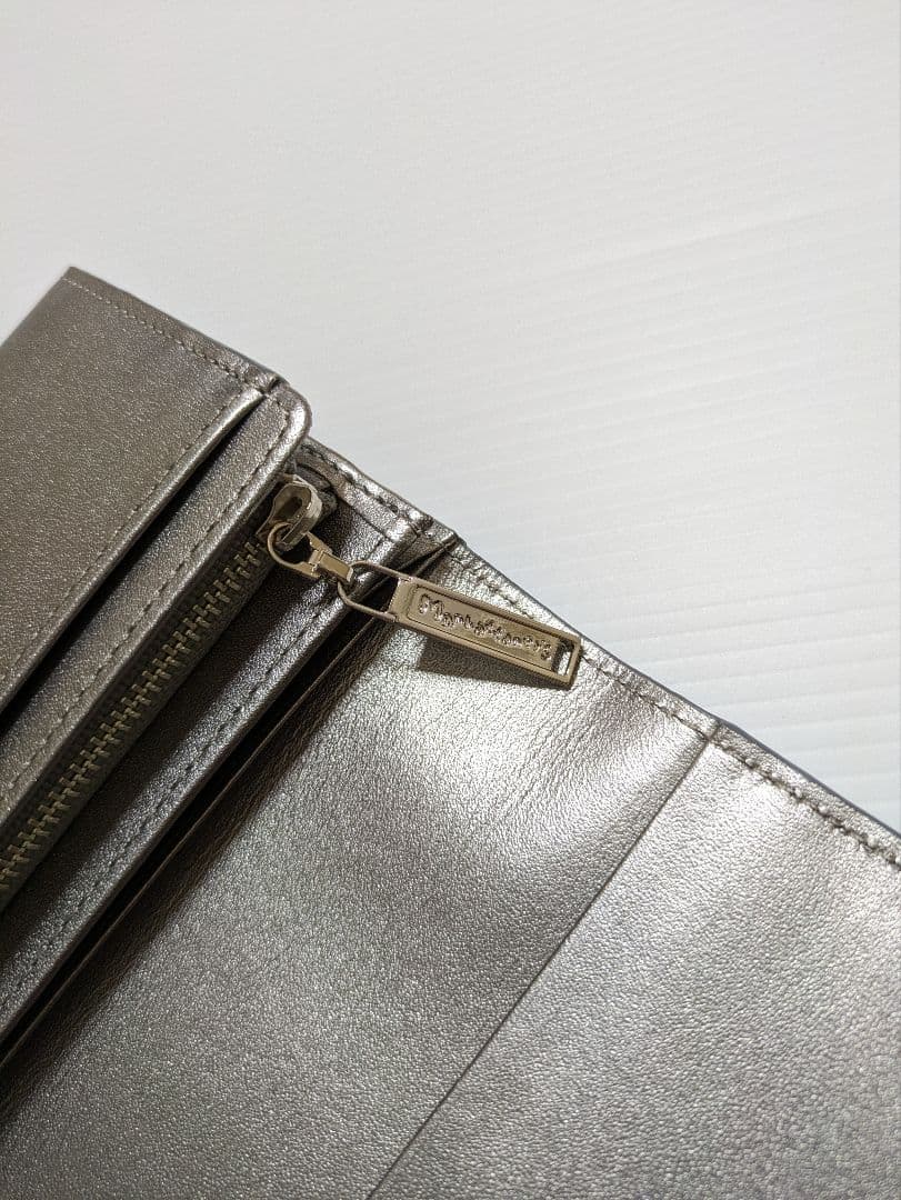 新品未使用 マンハッタナーズ 長財布 かぶせ マンハッタンの空飛び猫