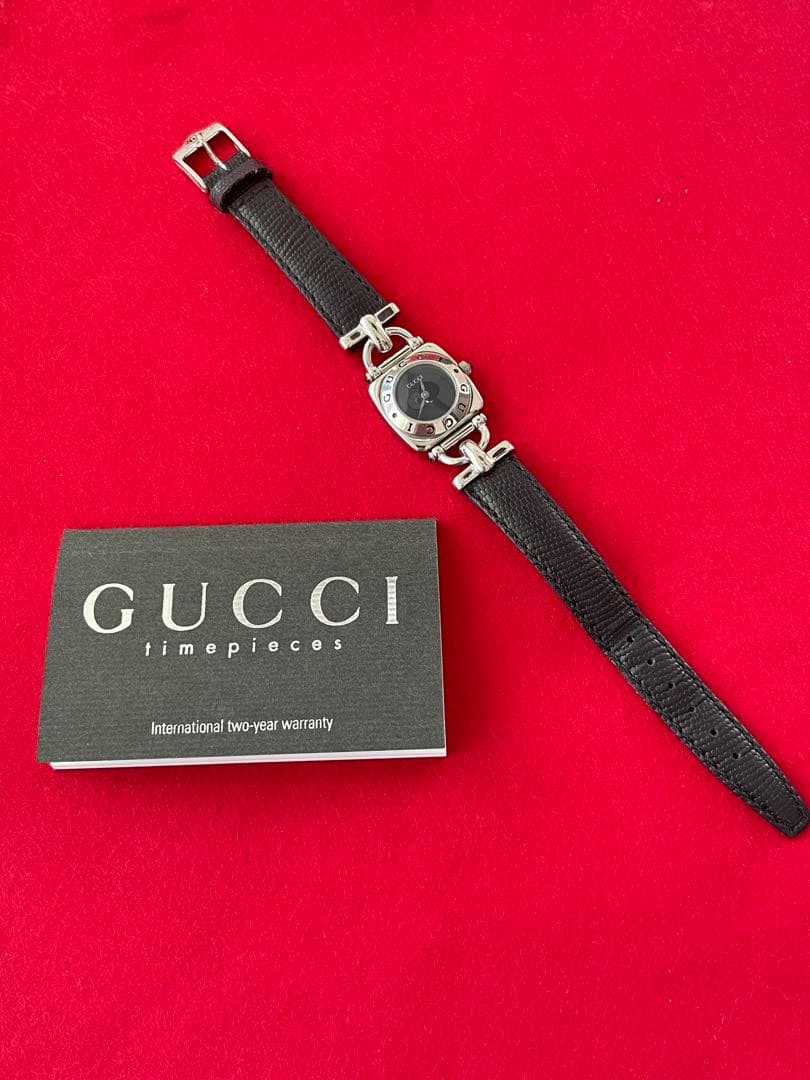 GUCCI クォーツ腕時計（6300L)シルバー/革ベルト:ブラックレザー