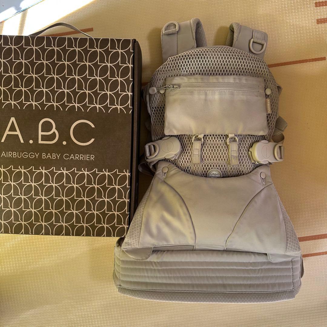 エアバギー抱っこ紐＋おまけいろいろ