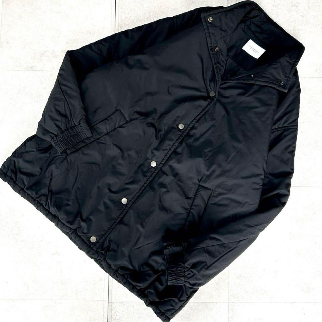 美品 ビューティ＆ユース BY ナイロンパフ スタンドドロースト ブルゾン 黒