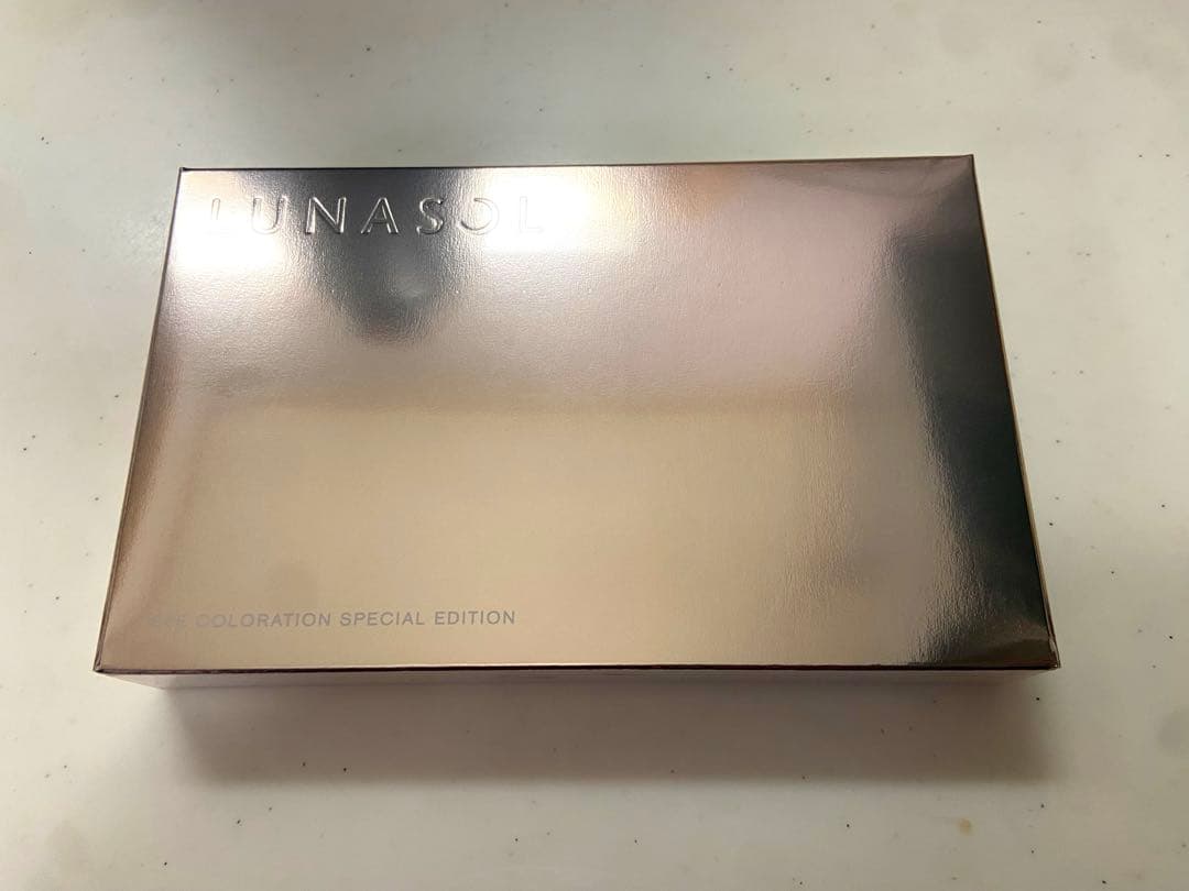 LUNASOL アイカラーレーション　スペシャルエディション EX04