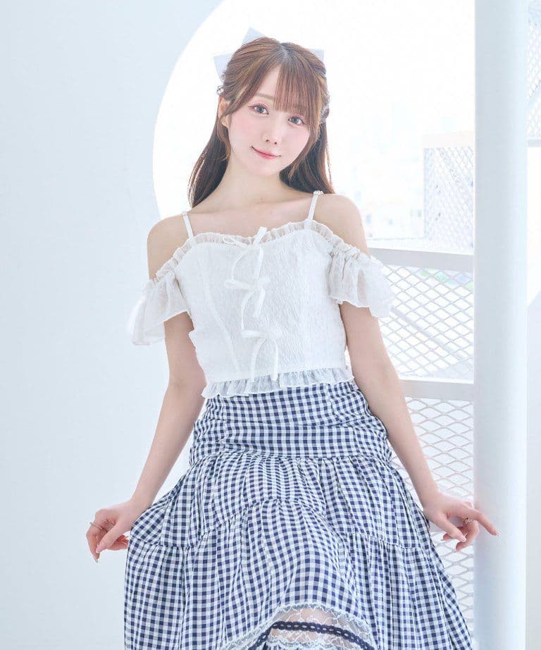 Rosé Muse front ribbon cami tops(新品未使用)