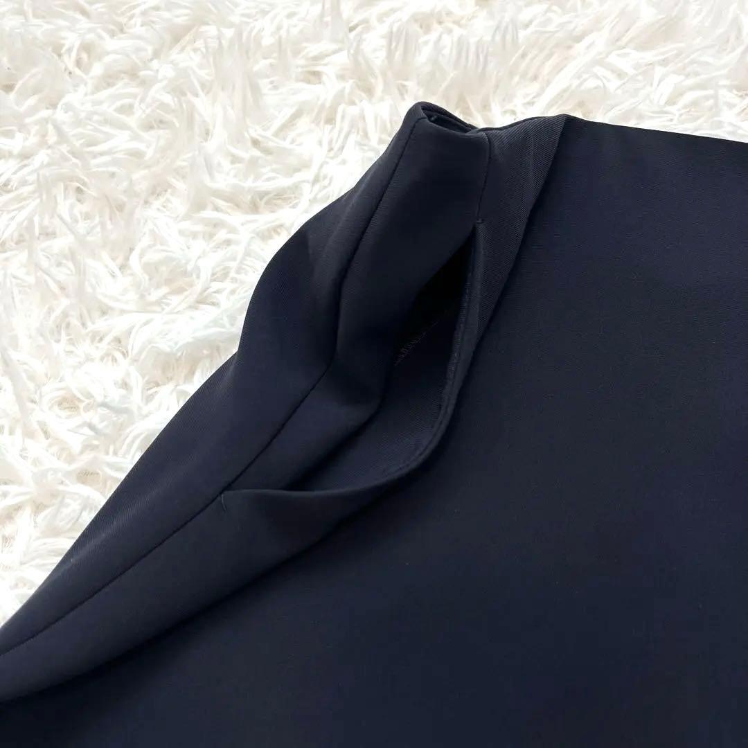 未使用品級☆ 23区 洗えるスーツ　スカートスーツ　ノーカラー　ネイビー　44