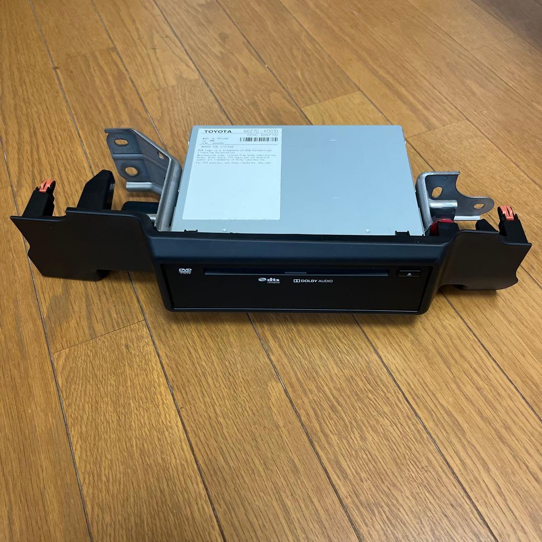 トヨタアルファード、ヴェルファイア用 CD／DVDデッキ86270-K0010