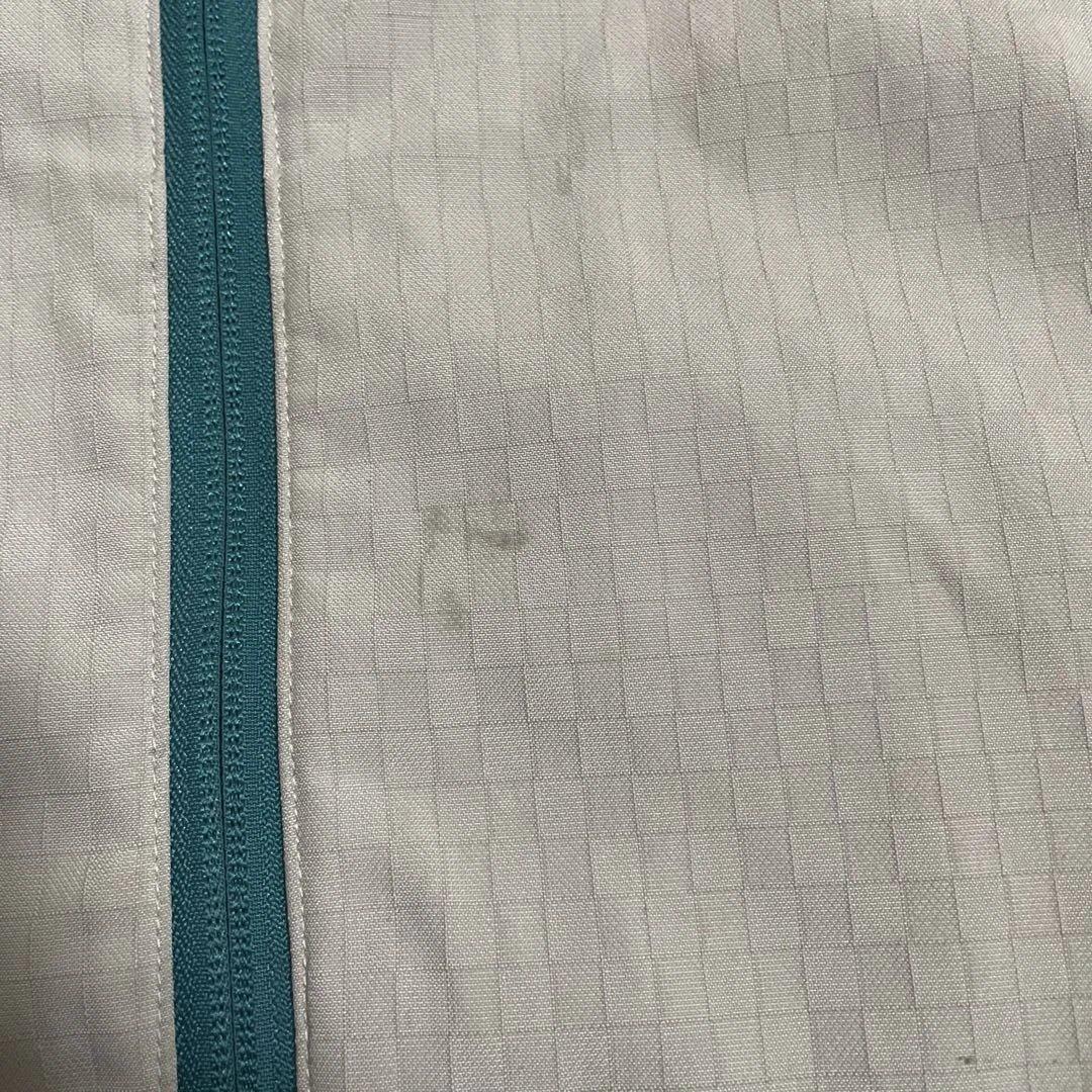 マキタ　ファンベスト バッテリー付き Mサイズ　中古　ライトグレー