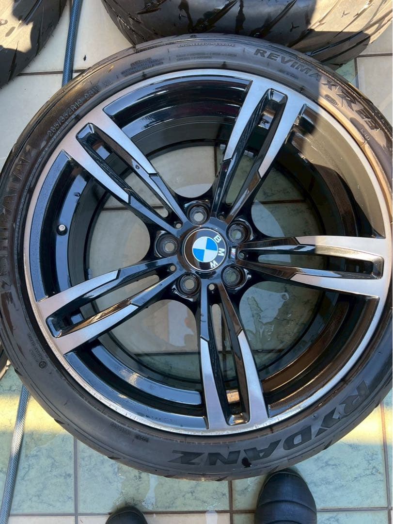 純正 437M 鍛造ホイール 2025年製タイヤ付き