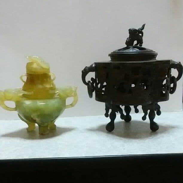 大明宣徳年製　香炉骨董ともう一つはわかりません。香炉二つセット