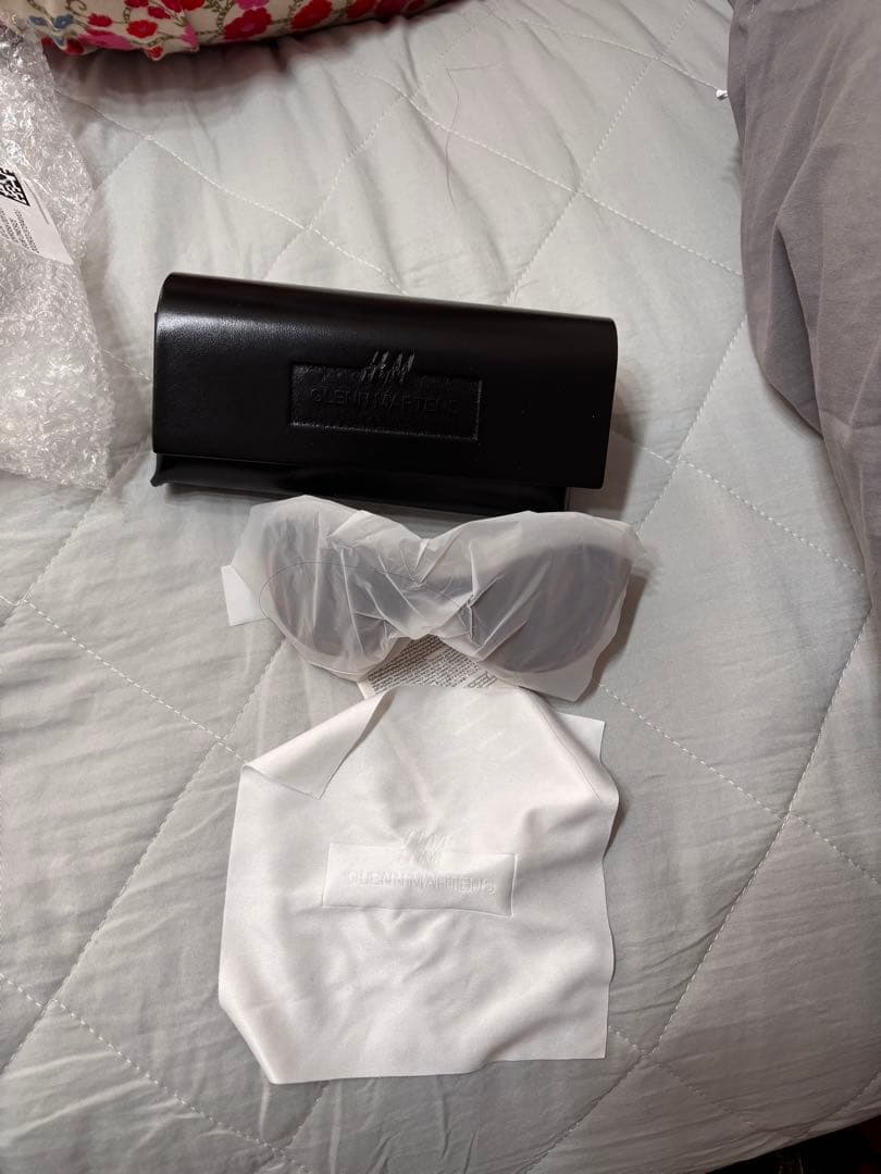  グレンマーティンス Glenn Martens サングラス ケース付き