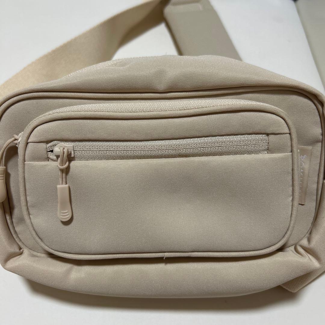 【なが!】POMULU ポムル　ヒップシート　ナチュラルアイボリー