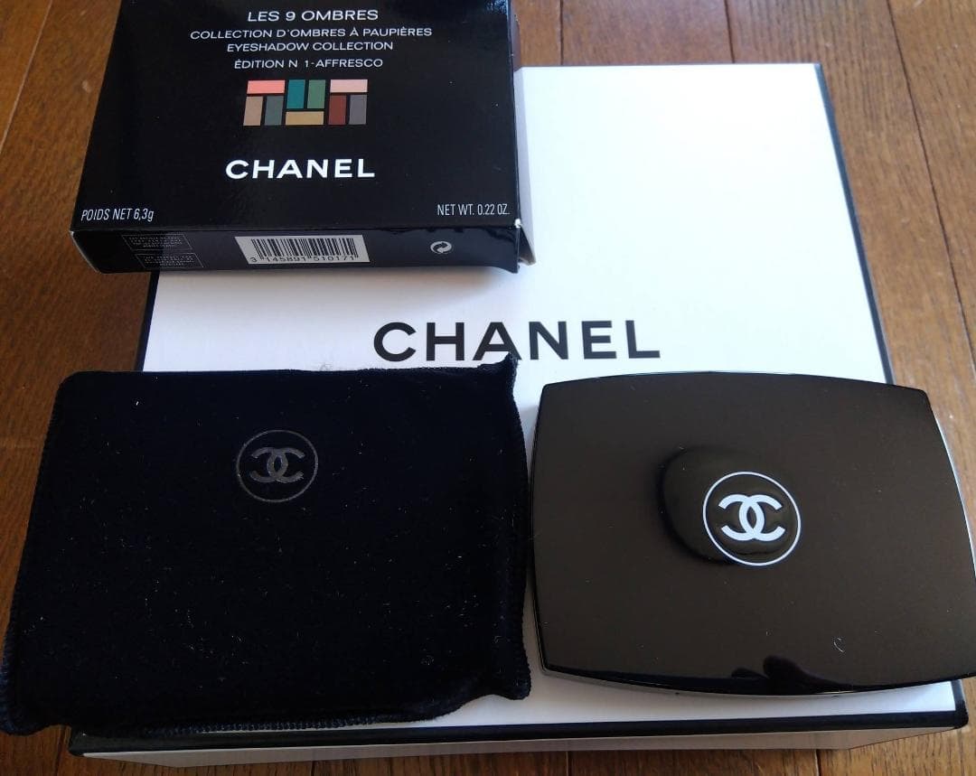 CHANEL レ ヌフ オンブル エディシオン №1 アフレスコ アイシャドウ