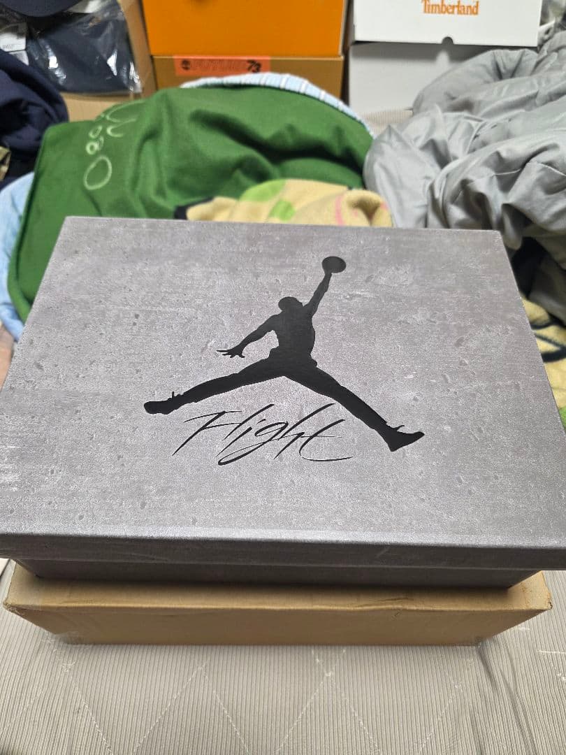 シューズ(男性用) Air Jordan 4 Retro Cave Stone