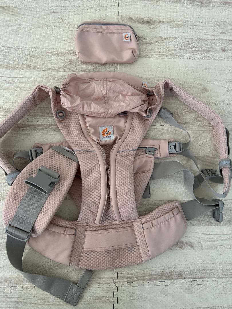 エルゴベビー　オムニブリーズ　ピンククォーツ　ユニクロ抱っこ紐ケープ付き