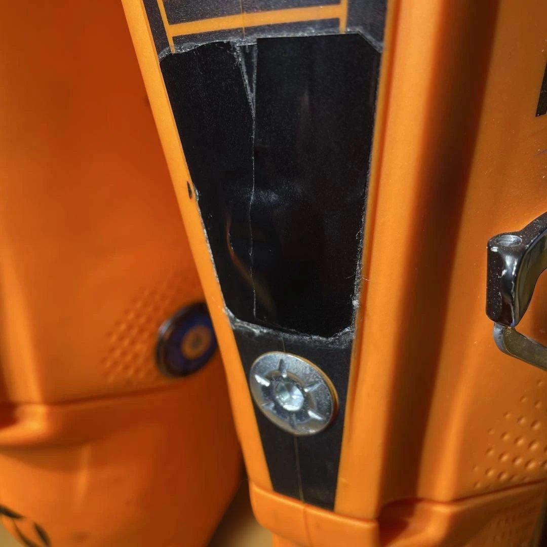 TECNICA テクニカMACH1 130LV27.0-27.5cm上級者向け