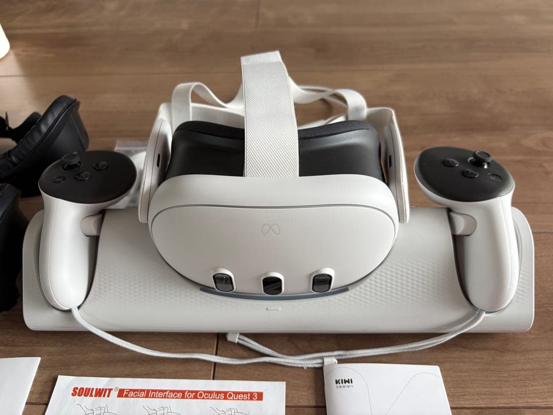  quest 3 512GB 箱無し 未使用周辺機器有り。