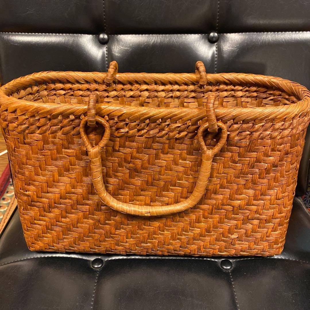 山葡萄カゴバッグ　伝統工芸　かごバッグ　やまぶどう　網代編　山葡萄　籠バッグ