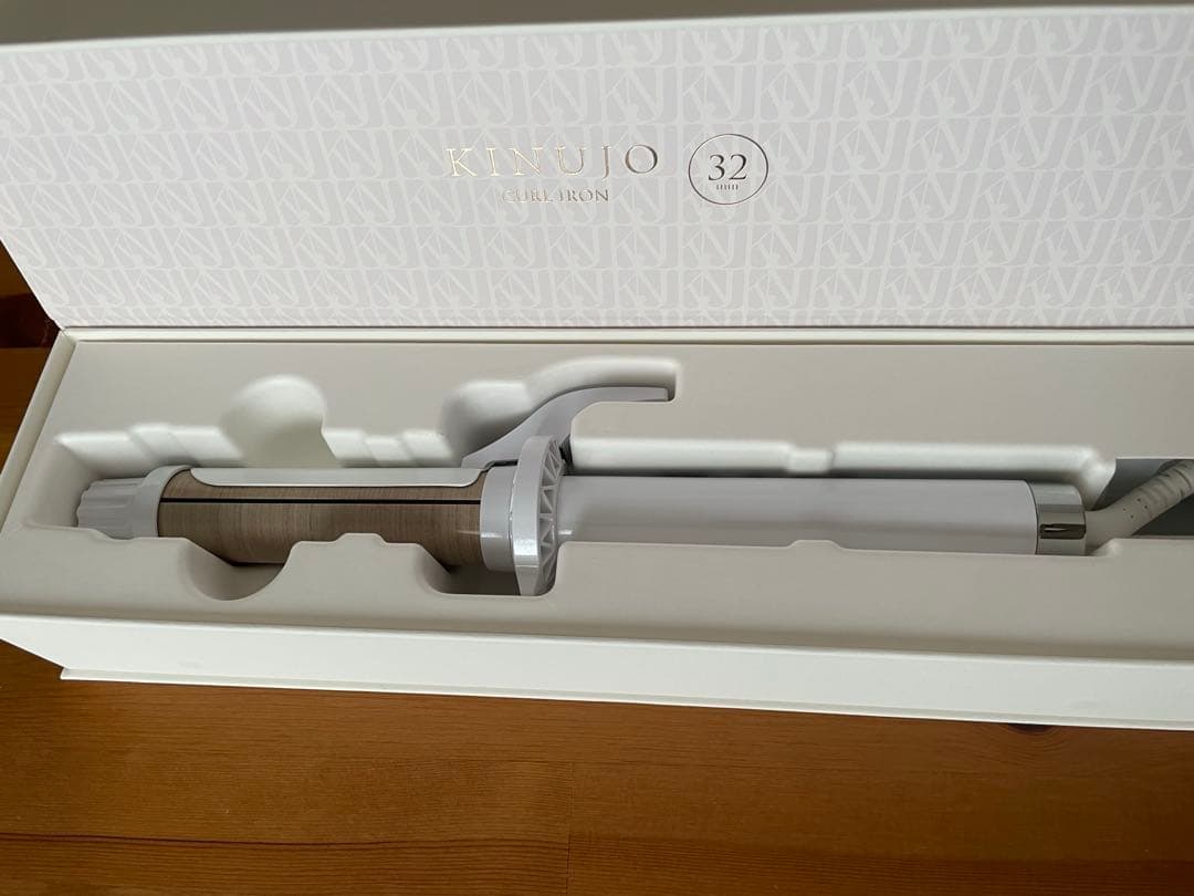 【新品・未使用】KINUJO カールアイロン 32mm