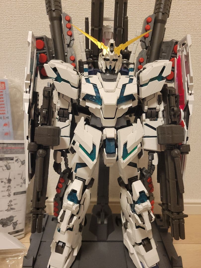 PGユニコーンガンダム最終決戦 LEDライトアップ機能付き フルアーマーユニット