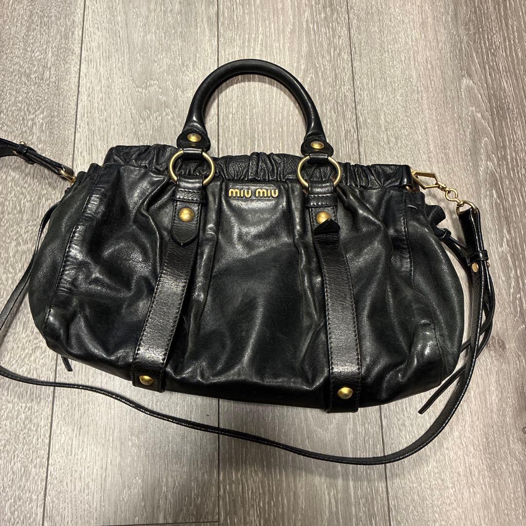 miu miu 黒 レザー ハンドバッグ　2way
