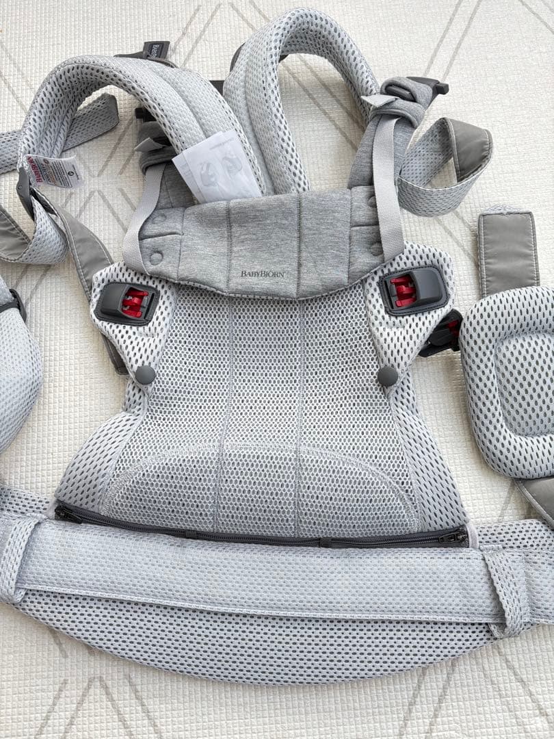 BABYBJÖRN♡ベビービョルンハーモニー 抱っこ紐 グレー【本品のみ】