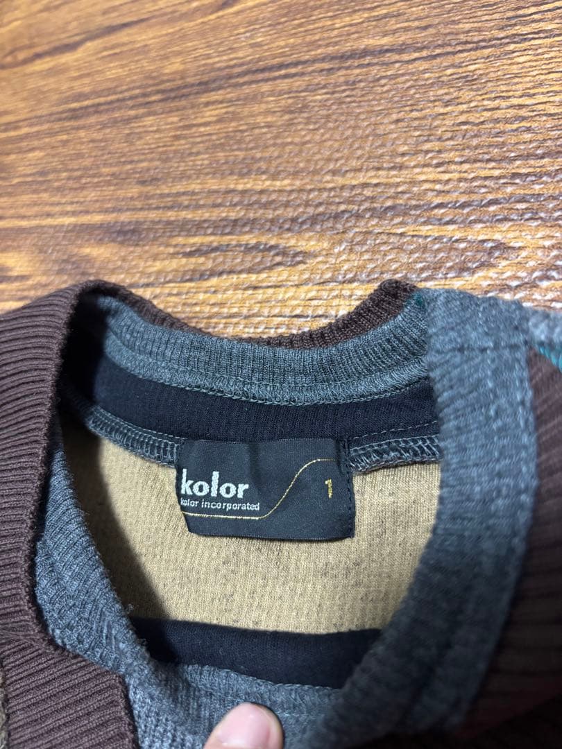 未使用　kolor vネック　切替え　ニット