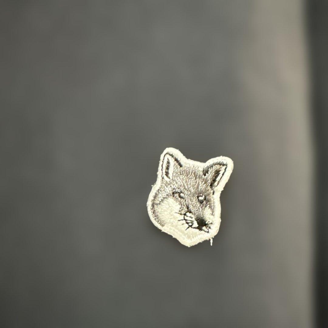 メゾンキツネ スウェット トレーナー 黒 ワンポイント ロゴ 刺繍