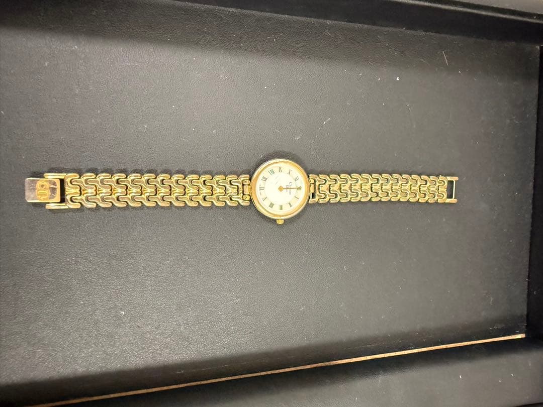 Christian Dior ゴールド時計
