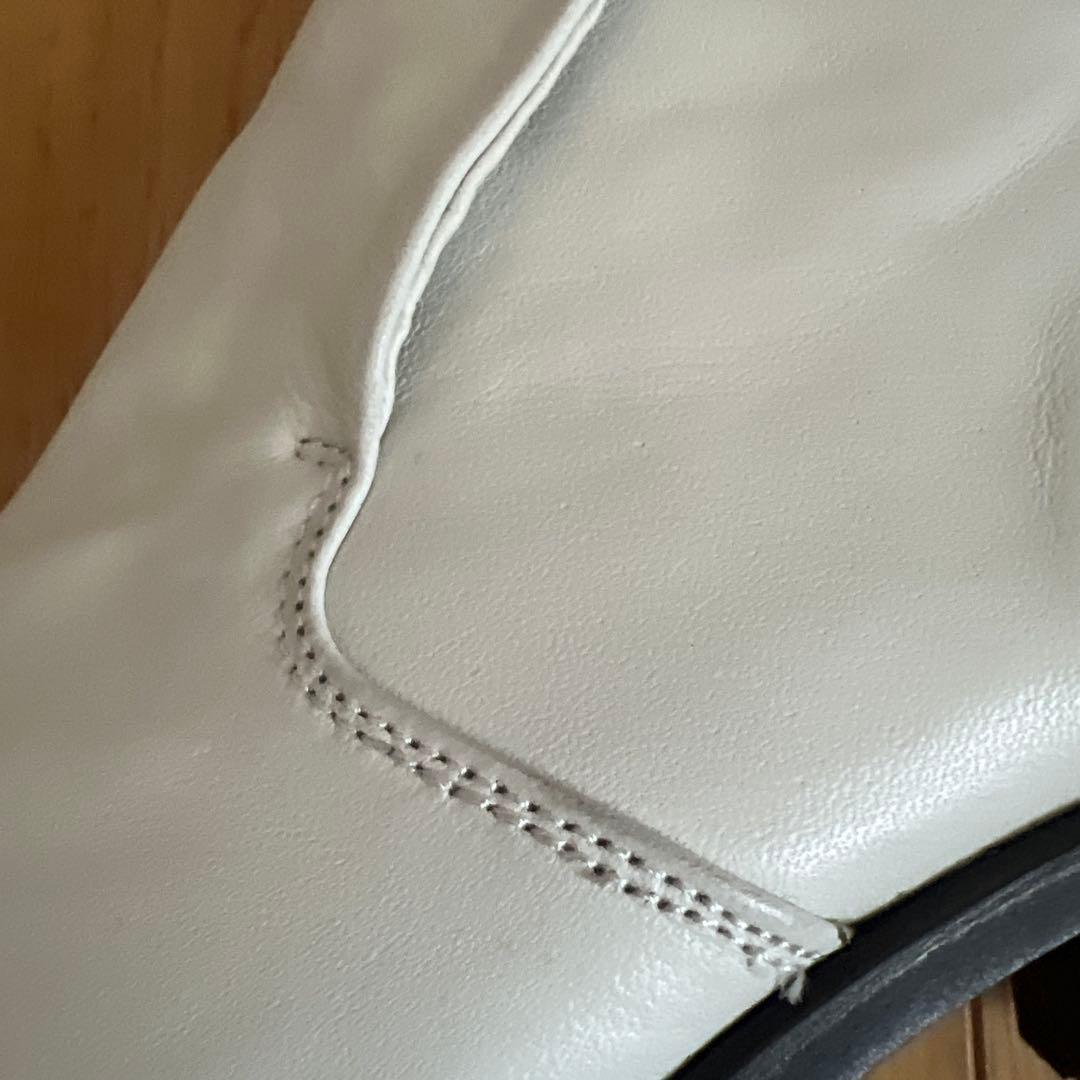 ご購入者さま決まりました。Ph7 ピアカッテ　ホワイトレザー アンクルブーツ39