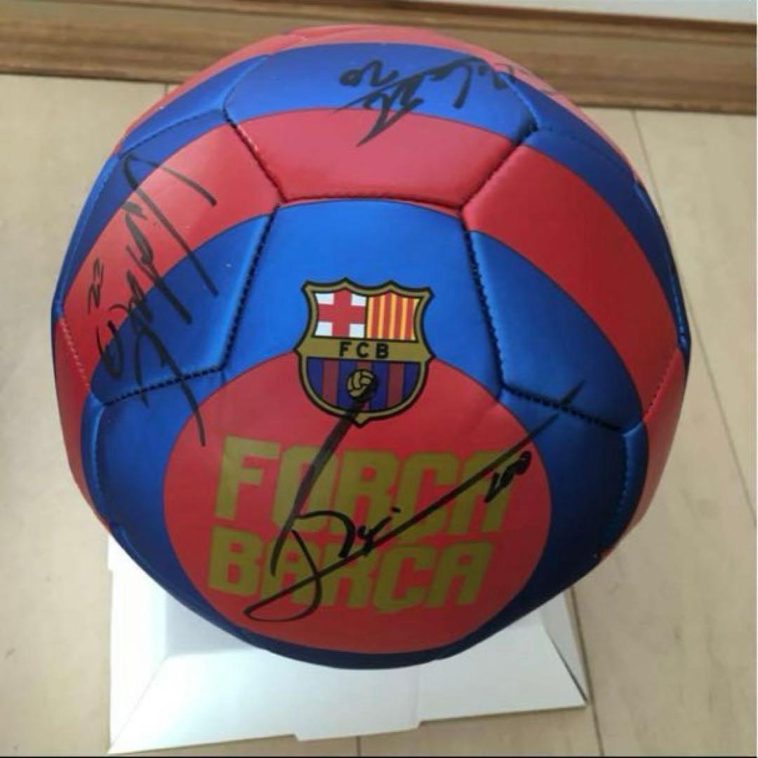 メッシ他バルサ選手5人直筆サイン入りサッカーボール