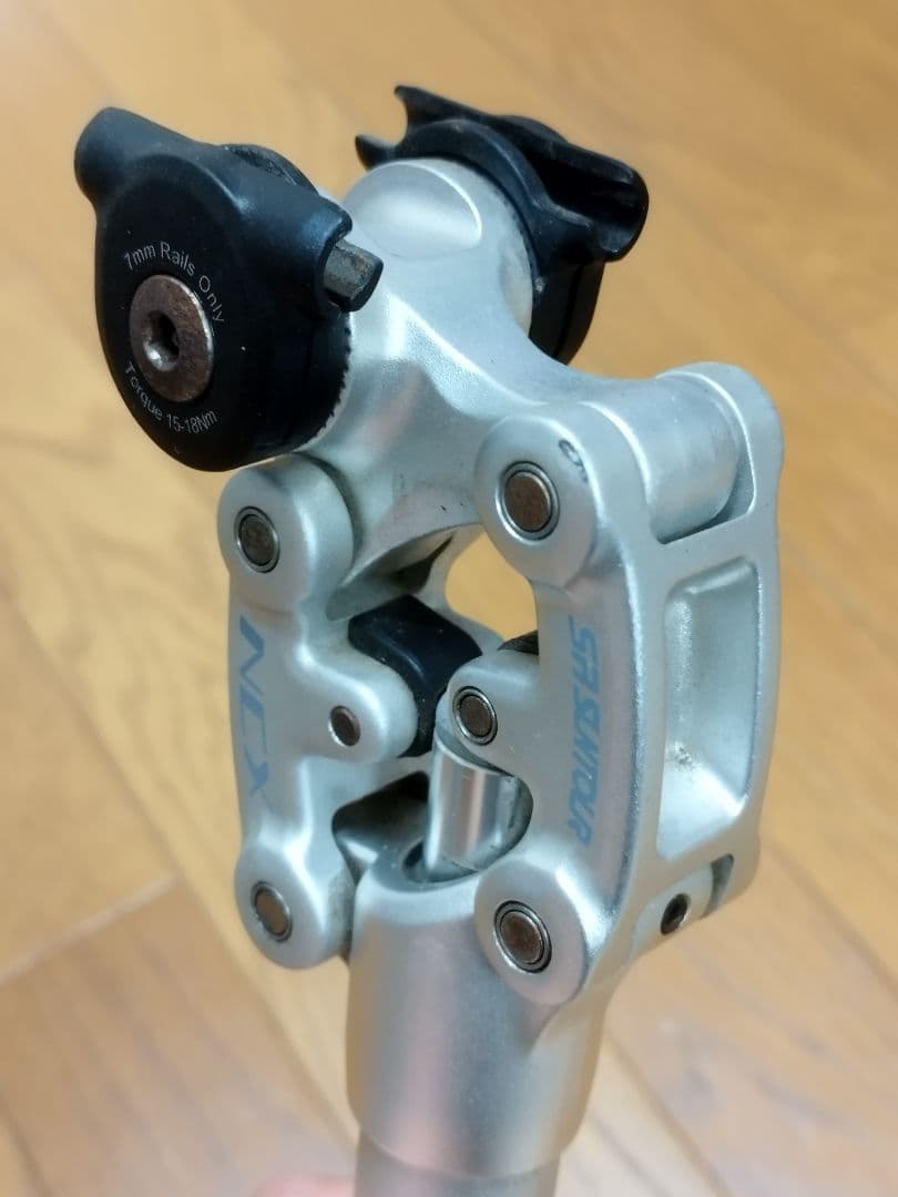 SR SUNTOUR NCX サスペンションシートポスト　オマケ付！