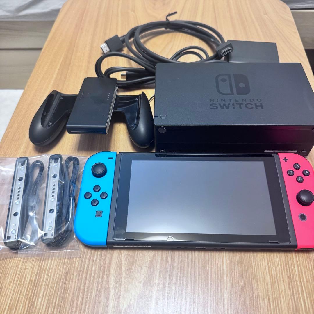 【美品】 Nintendo Switch ネオンブルー/ネオンレッド 本体