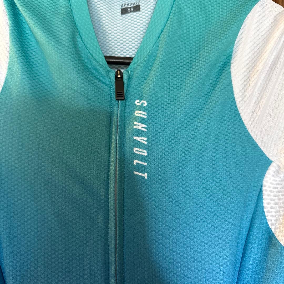 [最終値下げ] PROパフォーマンス半袖セパレートワンピース xsサイズ