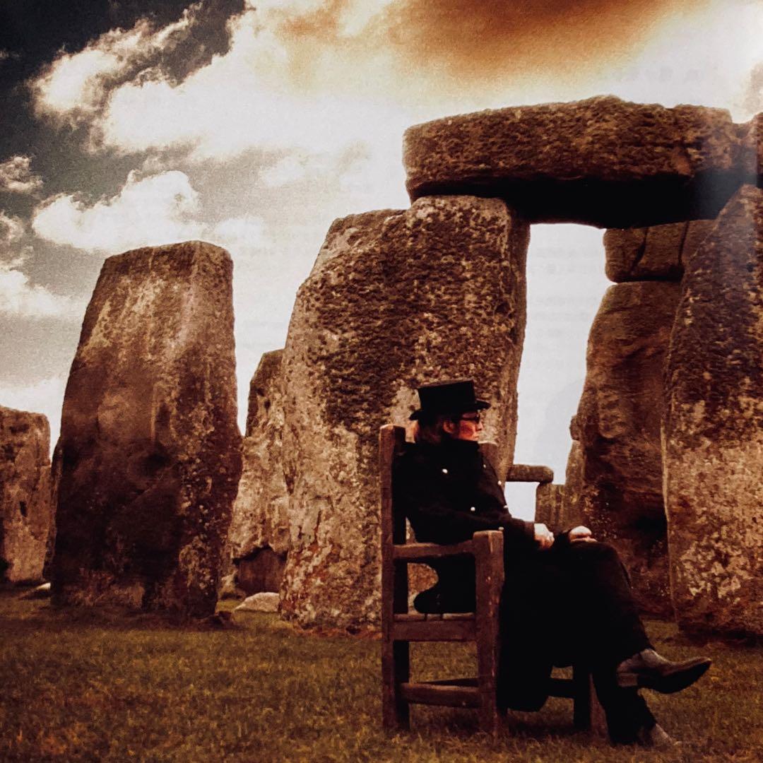 石井竜也 2007年アルバム「日時計〜premium edition〜」羽時計付