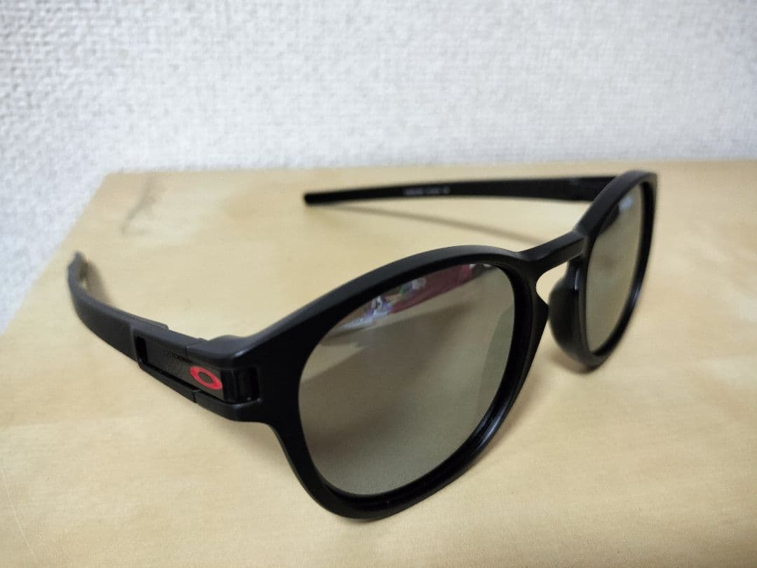 状態良好 レンズ新品 OAKLEY LATCH