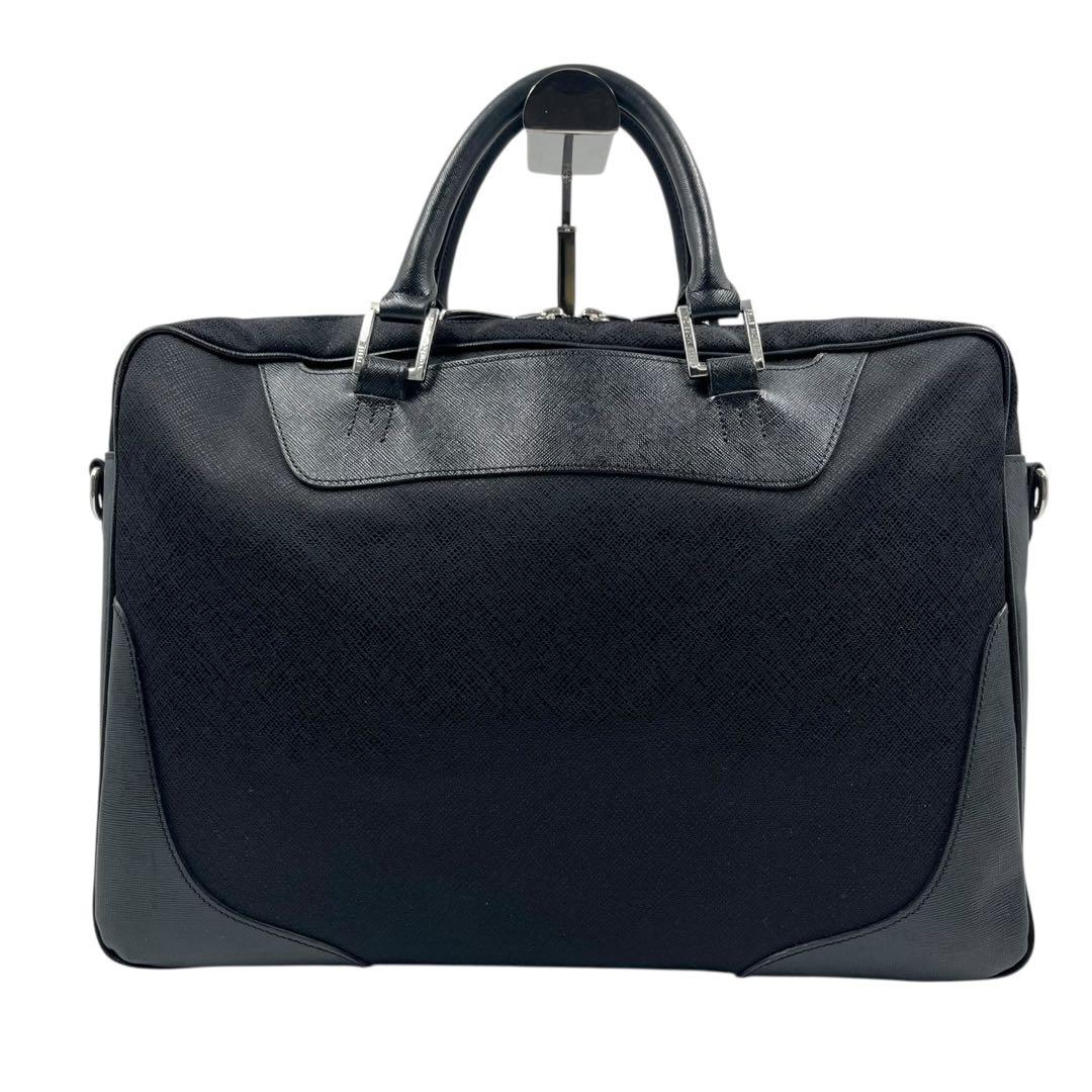 美品 ペッレモルビダ キャタピーノ ブリーフケース 2way ブラック レザー