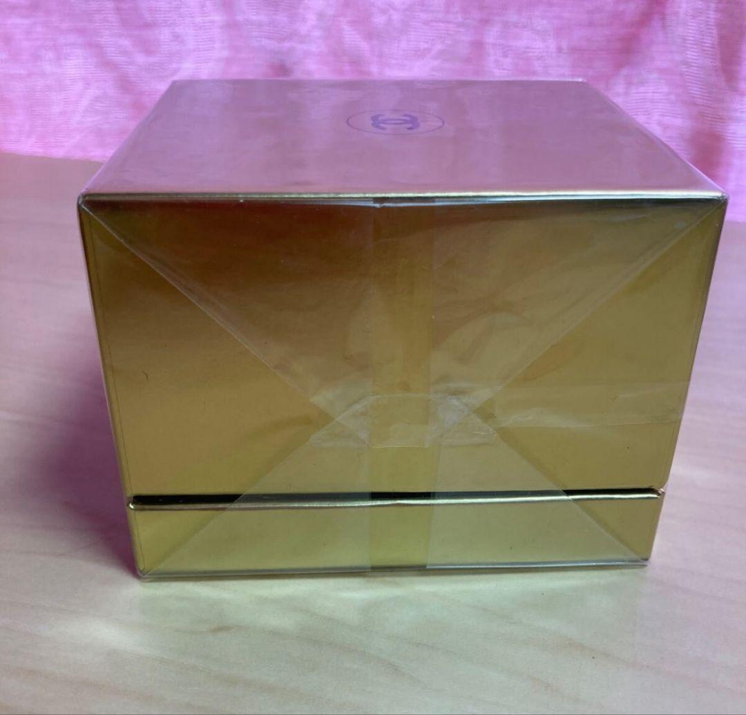 未開封 シャネル サブリマージュ ル マスク