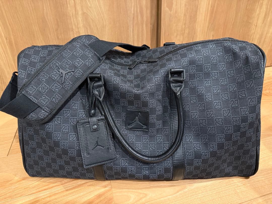 Jordan ジョーダン モノグラム ダッフルバッグ（40L）【完売品】