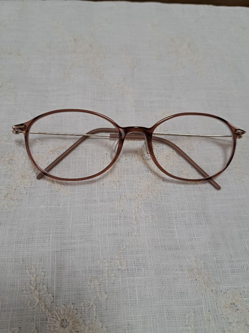 J!NS　オーバルフレームメガネ ケース付き