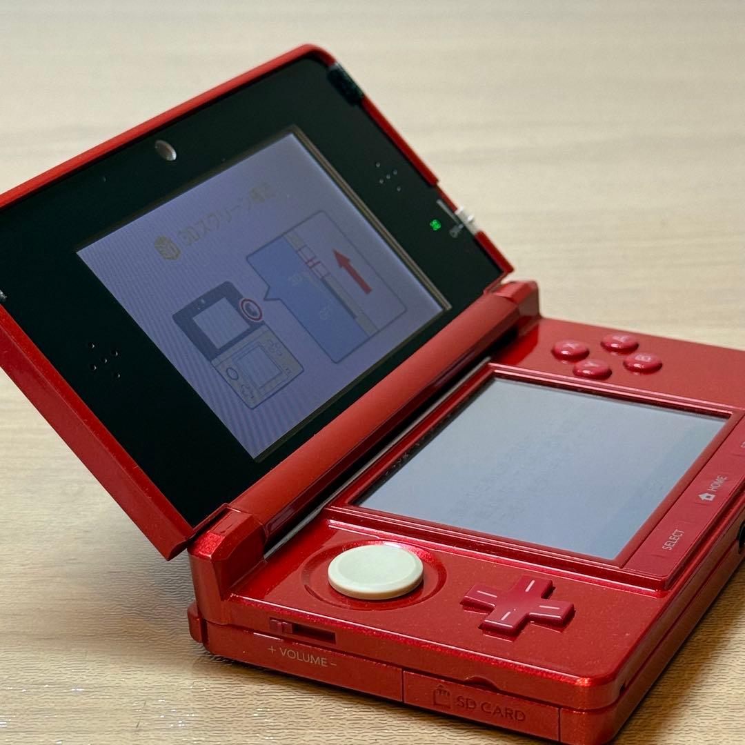 5-251 ニンテンドー3DS メタリックレッド 箱付き