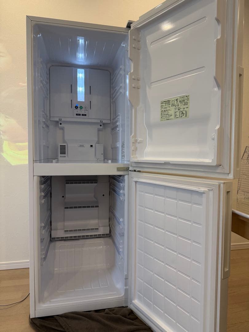 SHARP 冷蔵庫280L 右開き　2ドア　プラズマクラスター