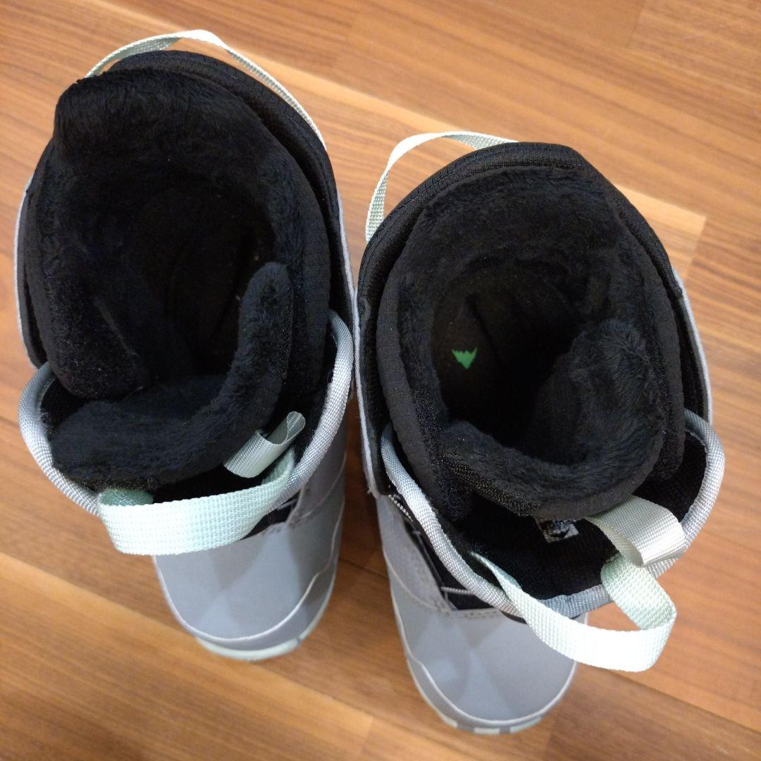 バートン 子ども用スノーボードブーツ グレー 24cm